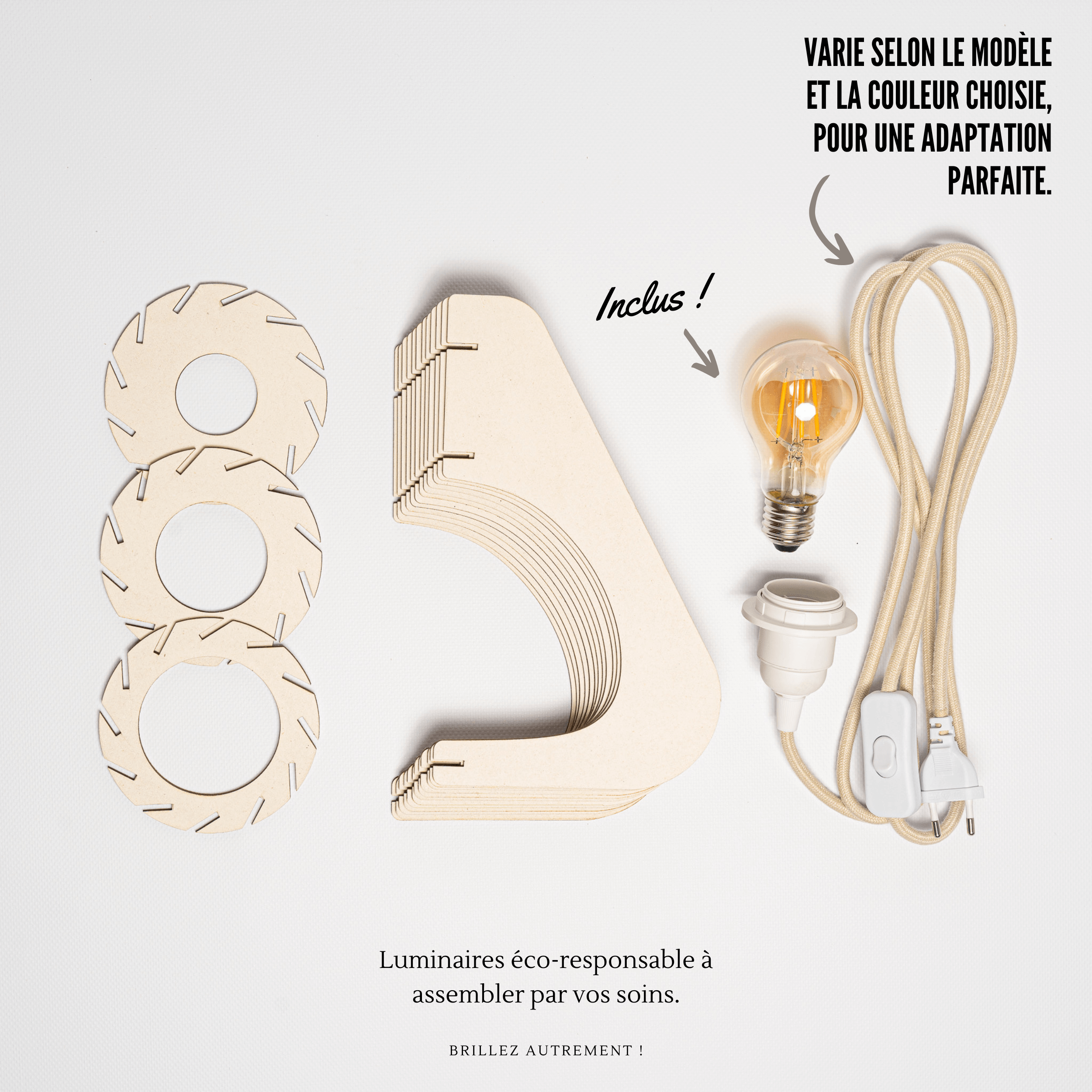 Cette photo montre une vue éclatée du luminaire avec tous les éléments qui le composent.